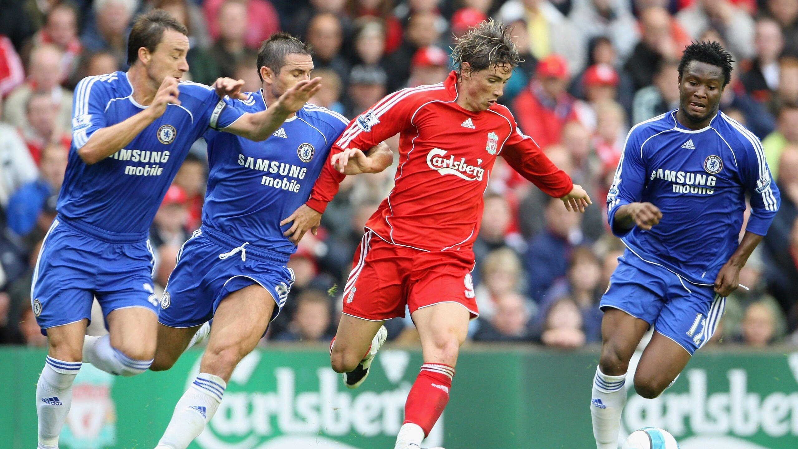 开云体育客服-埃弗顿边路攻势凌厉，古迪逊公园渴望连胜，古迪逊公园球场位置