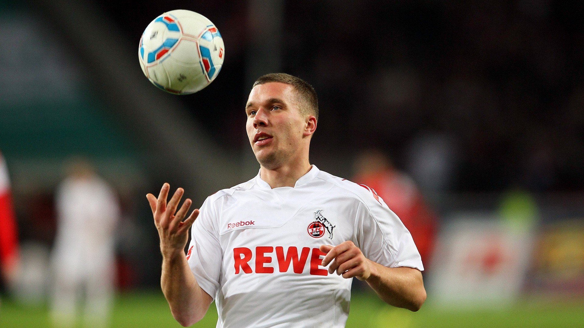 开云电竞入口-弗朗茨·巴图姆在NBA常规赛中贡献稳定，巴图姆生涯